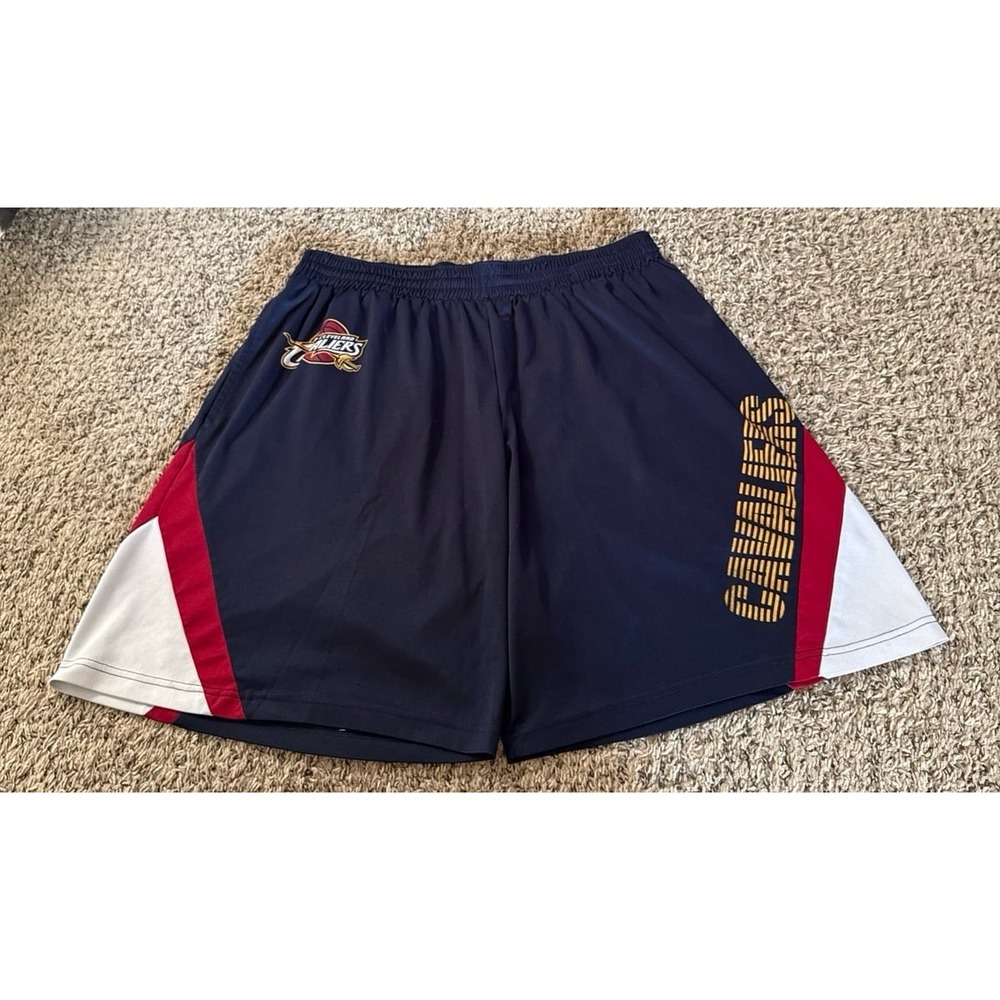 NBA Men's "Cleveland Cavaliers" Navy Blue Athletic Shorts Size XXL